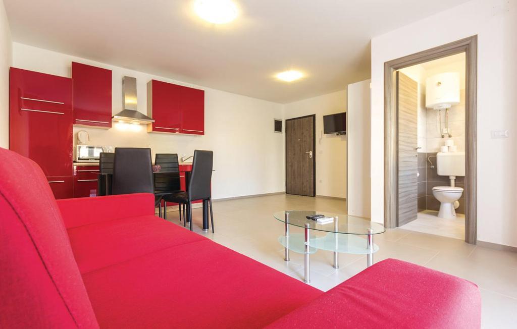 Apartments Sun Premantura Kültér fotó